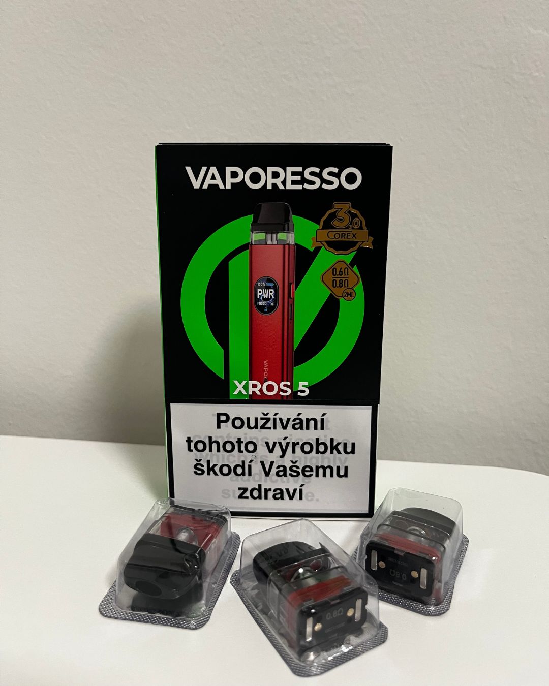 vaporesso XROS 5 + 1x 0.6 cartridge + 3x 0.8 cartridge